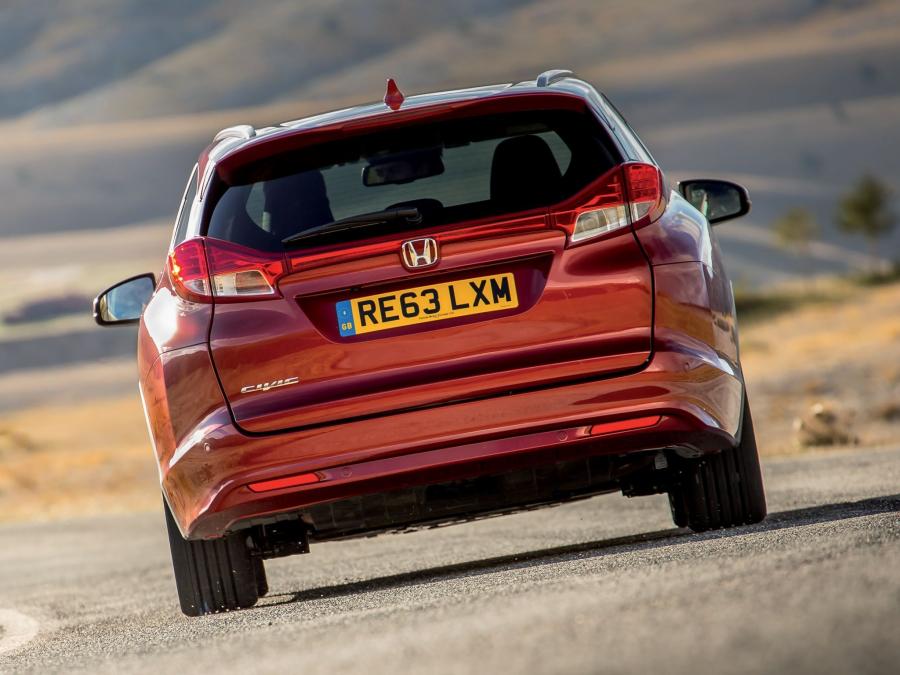  Honda Civic Tourer 2013 года  (фото 8 из 30)